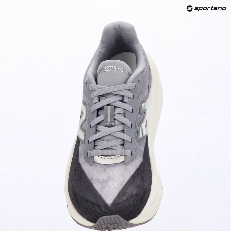 Încălțăminte de alergare pentru femei New Balance FuelCell Rebel V5 grey 13