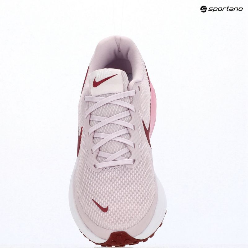 Încălțăminte de alergare pentru femei Nike Revolution 8 bleached lilac/white/pink smoke 18
