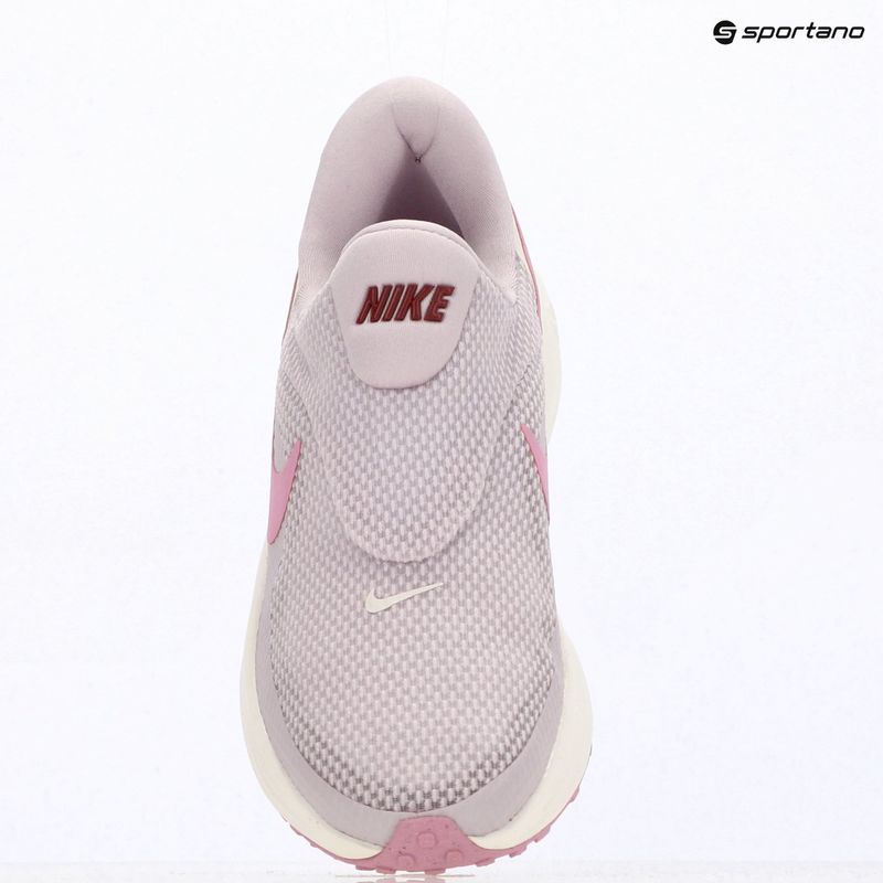 Încălțăminte de alergare pentru femei Nike Revolution 8 EasyOn bleached lilac/sail/pink smoke/pink rise 6