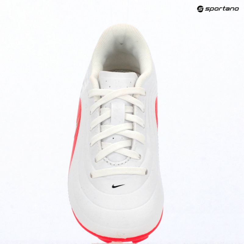 Încălțăminte de fotbal pentru copii Nike Jr. Tiempo Maestro Club White/Bright Crimson/Blur 8
