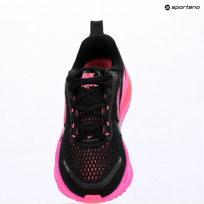 Încălțăminte de alergare pentru femei Nike Vomero 18 black/hyper pink/laser crimson/black 17