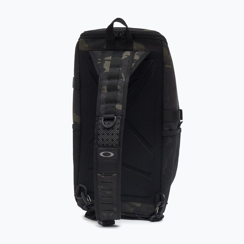 Rucsac de oraș pe umăr Oakley Extractor Sling 2.0 23 l black multicam 2