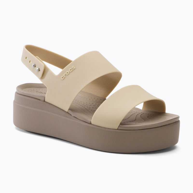 Sandale Crocs Brooklyn Met Low Wedge pentru femei din șampanie metalică șampanie