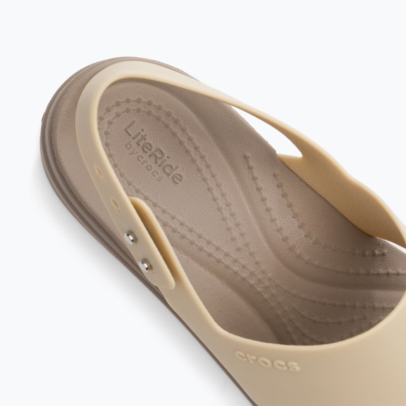 Sandale Crocs Brooklyn Met Low Wedge pentru femei din șampanie metalică șampanie 9
