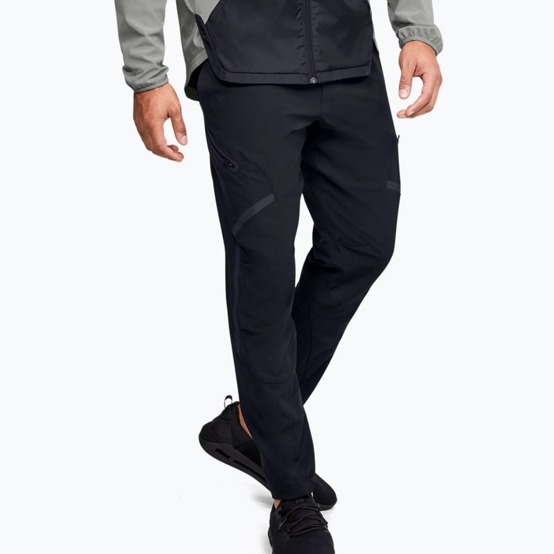 Pantaloni de antrenament pentru bărbați Under Armour Unstoppable Cargo negru 1352026