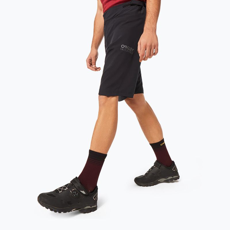 Pantaloni scurți de ciclism bărbați Oakley Factory Pilot Lite negru FOA403176 4