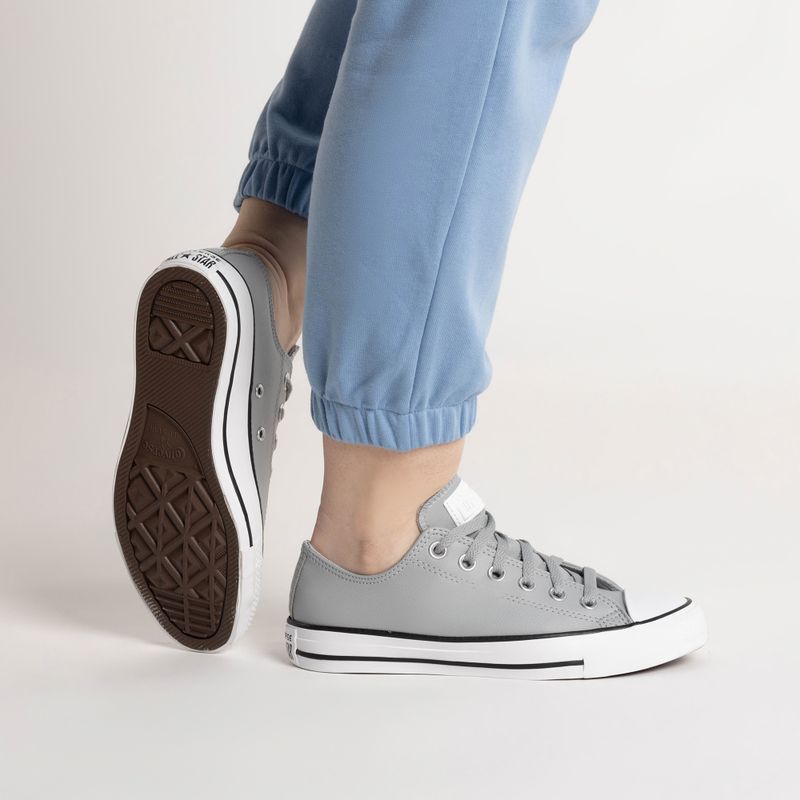 Adidași pentru femei Converse Chuck Taylor All Star Ox ash stone/ash stone/white 2