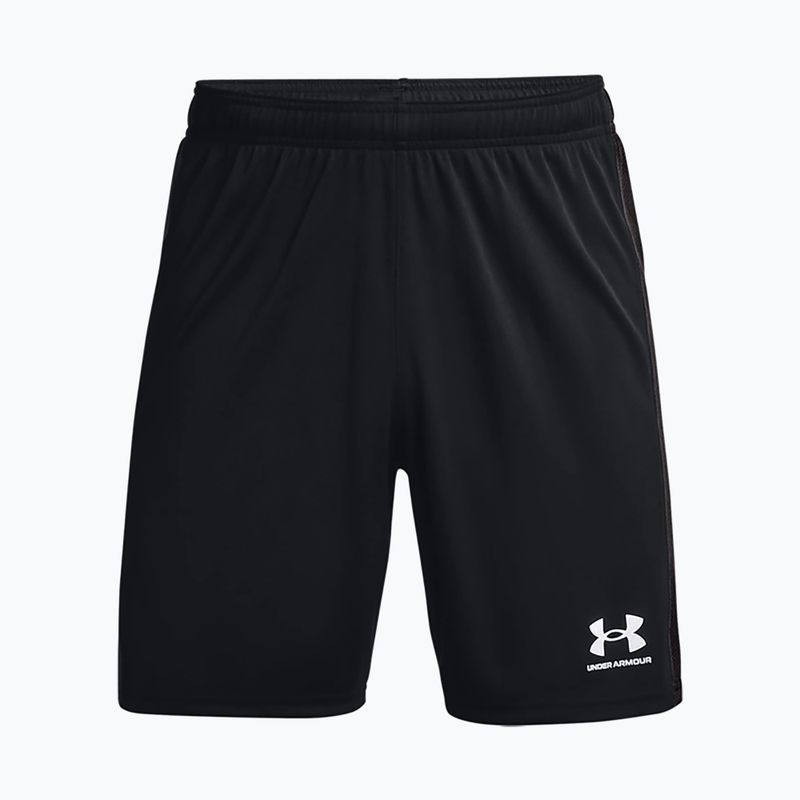Pantaloni scurți de fotbal pentru bărbați Under Armour Challenger Knit negru 1365416 3