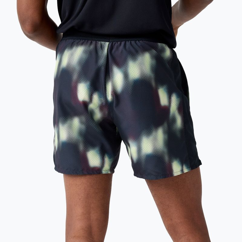 Pantaloni scurți de alergare pentru bărbați Brooks Dash Printed euphoryc black 2