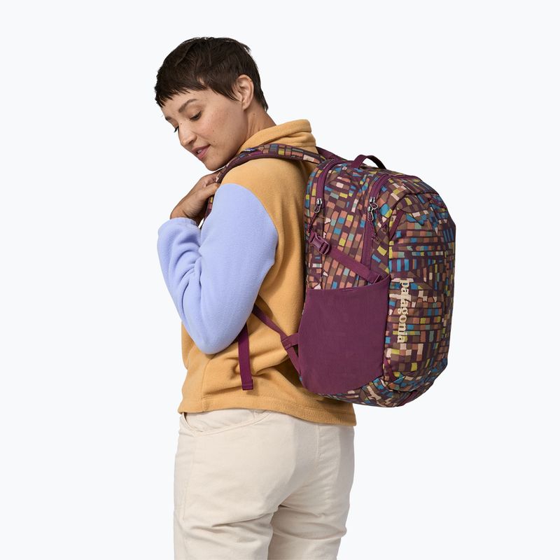 Rucsac turistic Patagonia Refugio Day Pack 26 l fitz roy patchwork/night plum 4