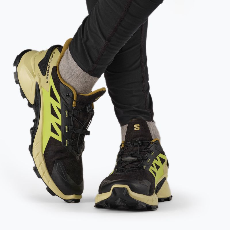 Încălțăminte de alergat pentru bărbați Salomon Supercross 4 GTX negru-verde L41731700 3