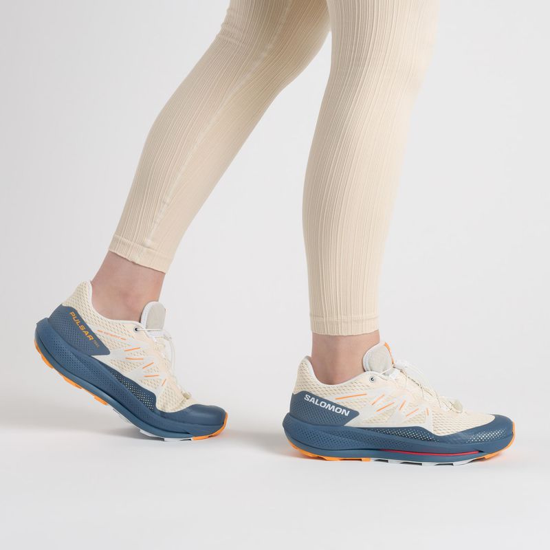 Încălțăminte de trail pentru femei Salomon Pulsar Trail bej-gri L47210600 2