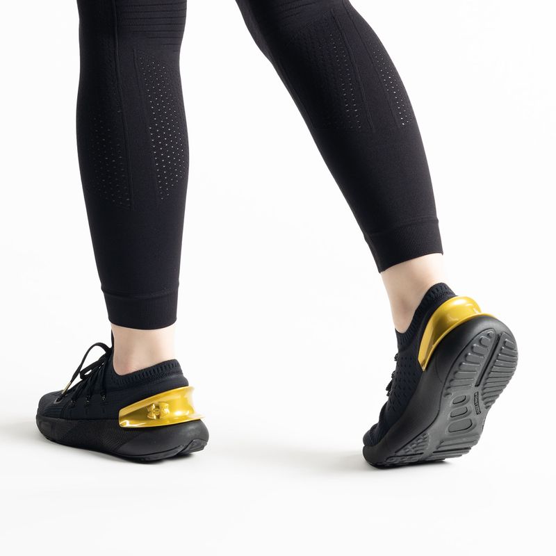 Under Armour pantofi de alergare pentru femei HOVR Phantom 3 Mtlc negru 3025521 3