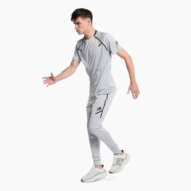 Pantaloni de antrenament pentru bărbați New Balance Tenacity Football albastru NBMP23091LAN 2