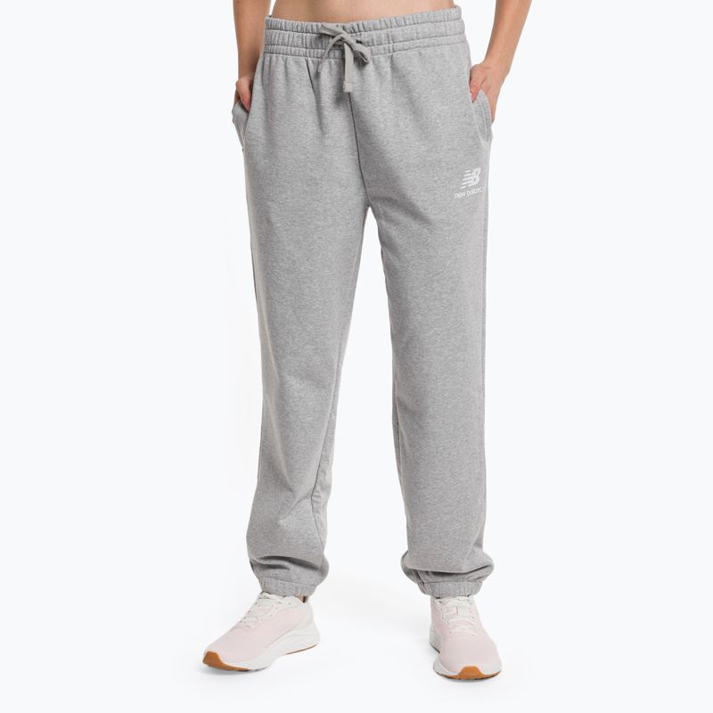 Pantaloni de antrenament pentru femei New Balance Essentials Essentials Stacked Logo French grey NBWP31530