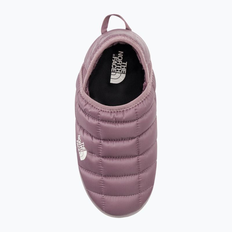 Papuci de iarnă pentru bărbați The North Face Thermoball Traction Mule V fawn gray/gardenia white 6