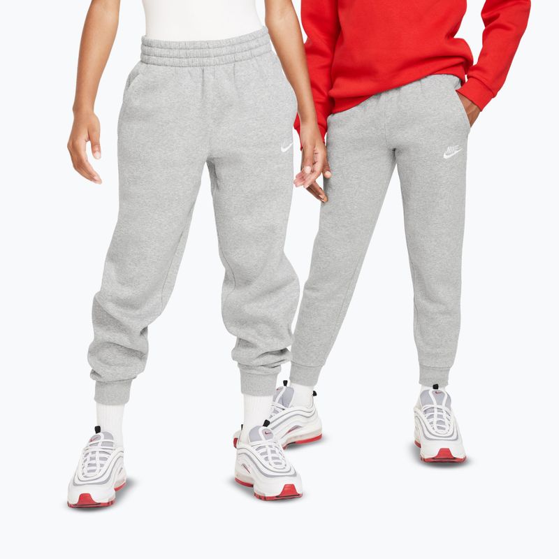 Pantaloni pentru copii Nike Sportswear Club Fleece dark grey heather/base grey/white 3