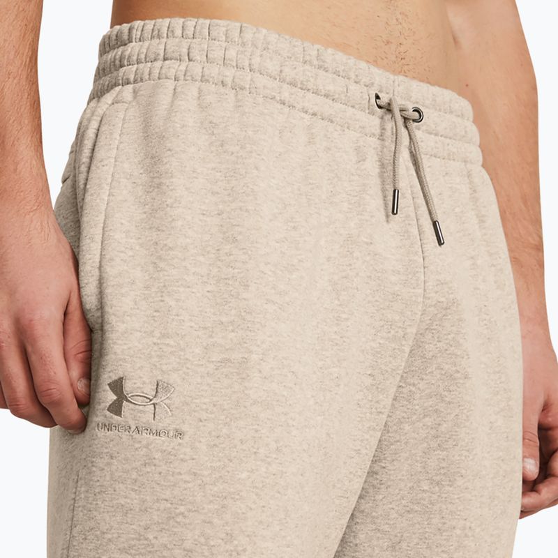 Pantaloni de antrenament pentru bărbați Under Armour Essential Fleece Joggers timberwolf taupe light hthr/timberwolf taupe 4