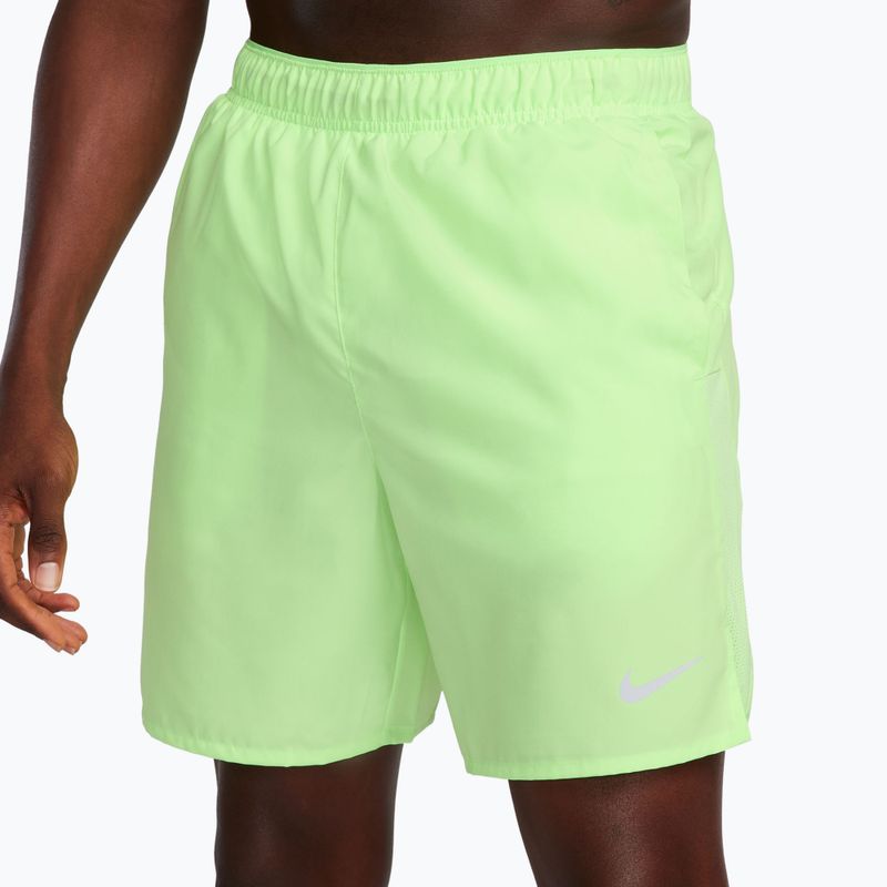 Pantaloni scurți pentru bărbați Nike Dri-Fit Challenger 7" Brief-Lined lime blast/lime blast 4