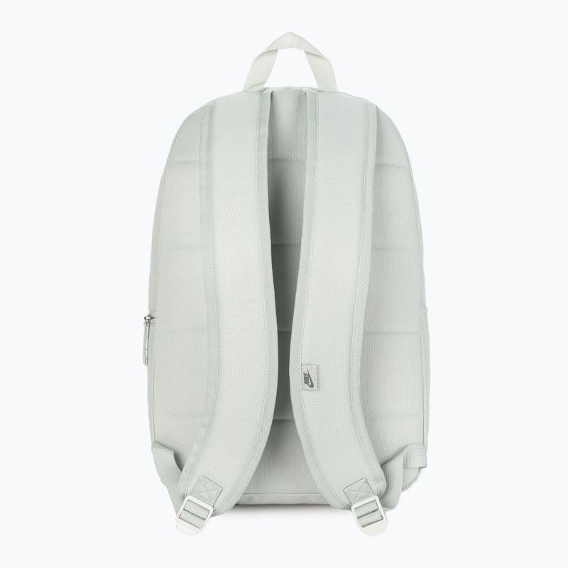 Rucsac Nike Heritage 25 l light silver/smoke grey 3