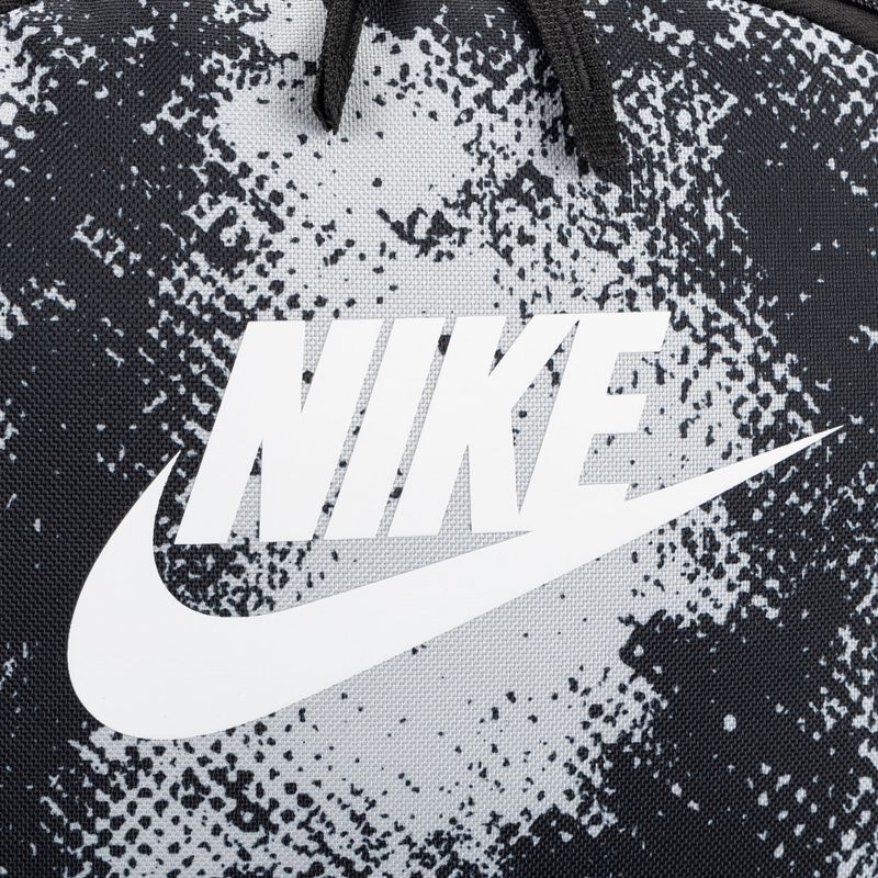 Rucsac Nike Heritage 25 l white/black/summit white 4