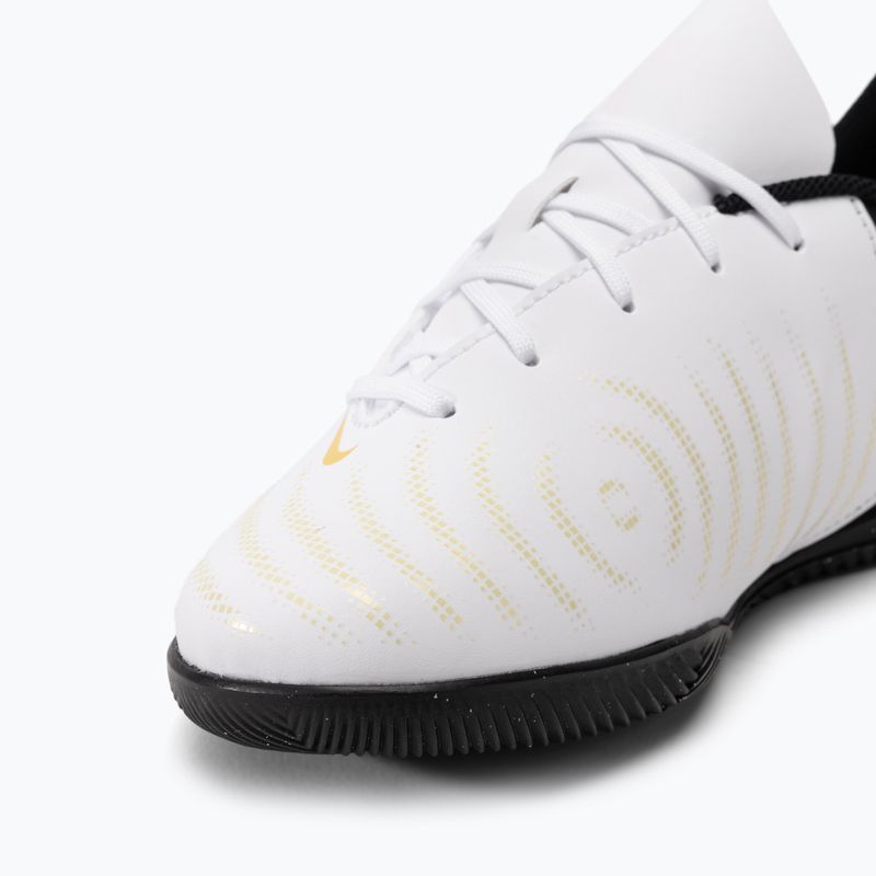 Încălțăminte de fotbal Nike Phantom GX II Club IC white/metallic gold coin/black 7