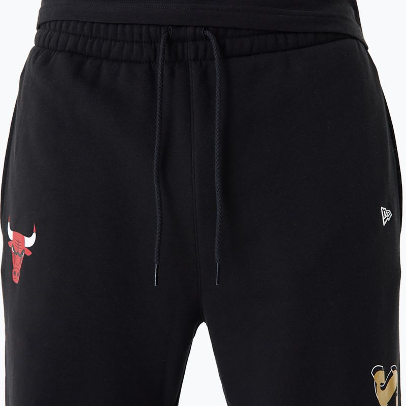 Pantaloni pentru bărbați New Era NBA Team Script Jogger Chicago Bulls black 4