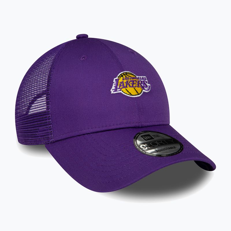 Șapcă pentru bărbați New Era Home Field 9Forty Trucker Los Angeles Lakers purple