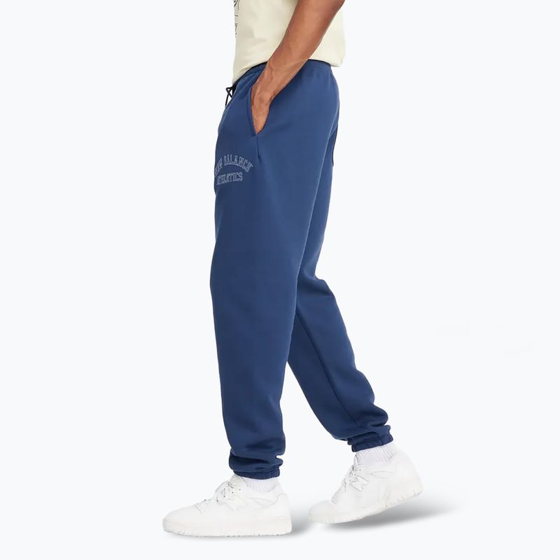 Pantaloni pentru bărbați New Balance Fleece Graphic navy 3