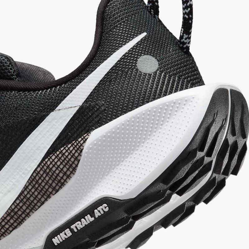 Încălțăminte de alergare pentru femei Nike Pegasus Trail 5 black / white / anthracite / wolf grey 10