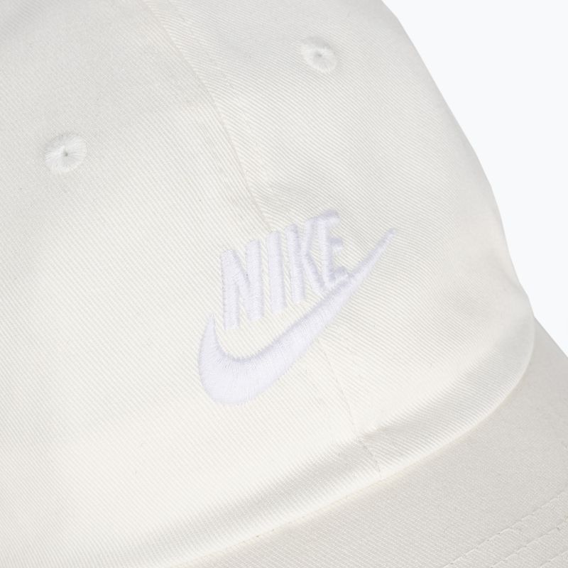 Șapcă Nike Club Unstructured Futura Wash sail/white 3