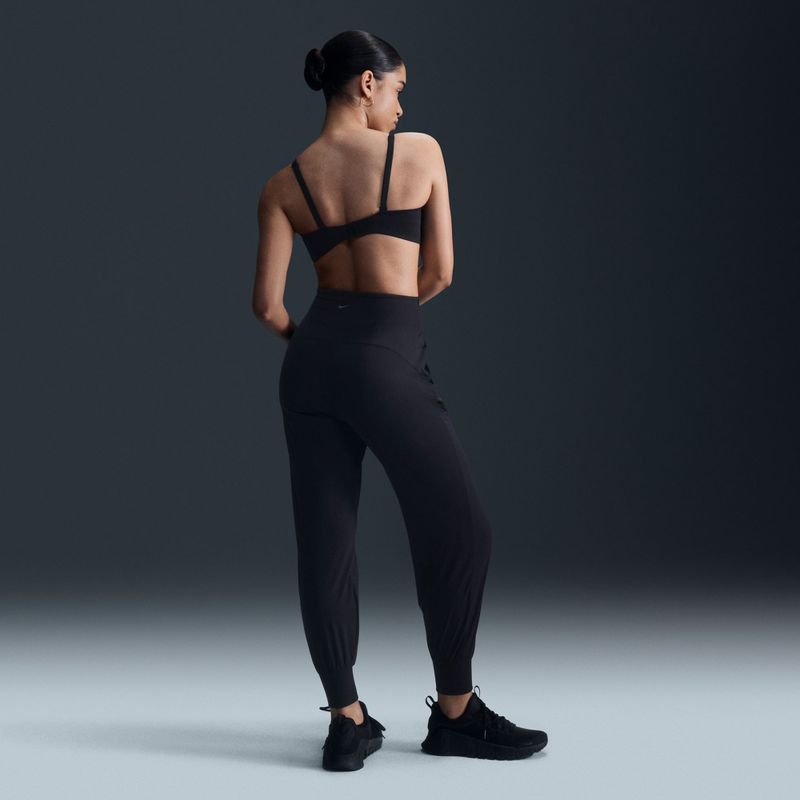 Sutien de antrenament Nike Alate Minimalist black/cool grey 3
