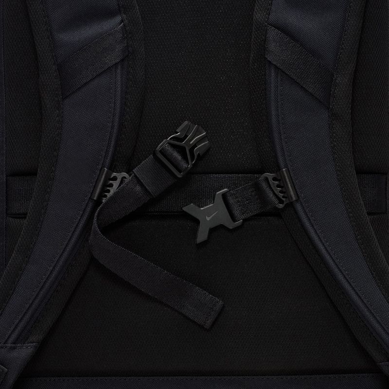 Rucsac de oraș Nike Utility Speed 27 l black/black/white 11