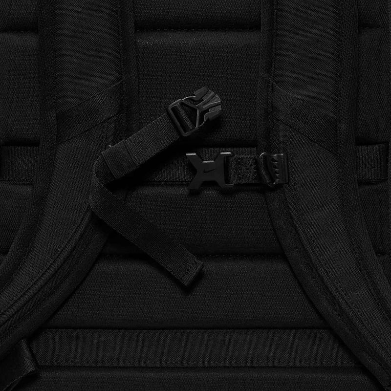 Rucsac urban Nike Utility Elite 37 l black/black/white 11