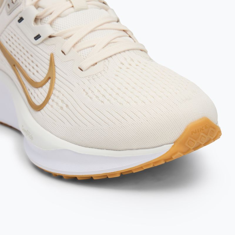 Încălțăminte de alergare pentru femei Nike Quest 6 phantom/sail/pale ivory/metallic gold 7