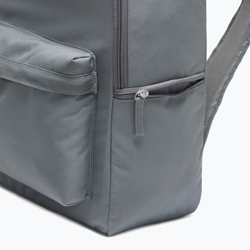 Rucsac Nike Heritage 25 l smoke grey/smoke grey/white 6
