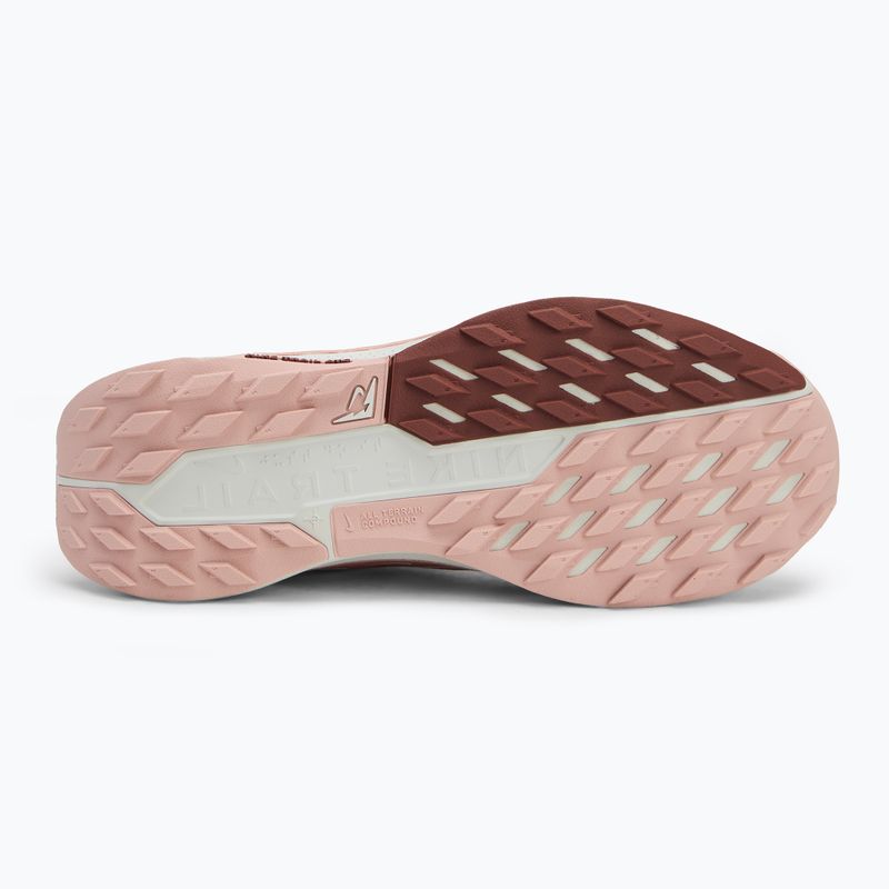 Încălțăminte de alergare pentru femei Nike Pegasus Trail 5 red stardust/ red sepia/ photon dust/ pink oxford 4
