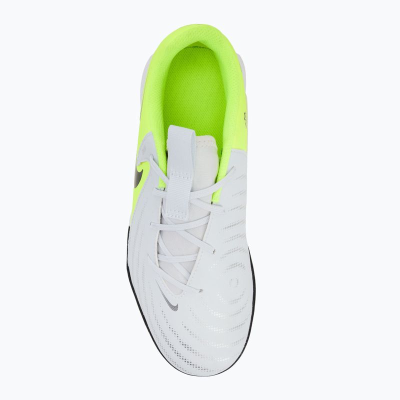 Încălțăminte de fotbal pentru copii  Nike Phantom GX 2 Academy IC metallic silver/volt/black 5