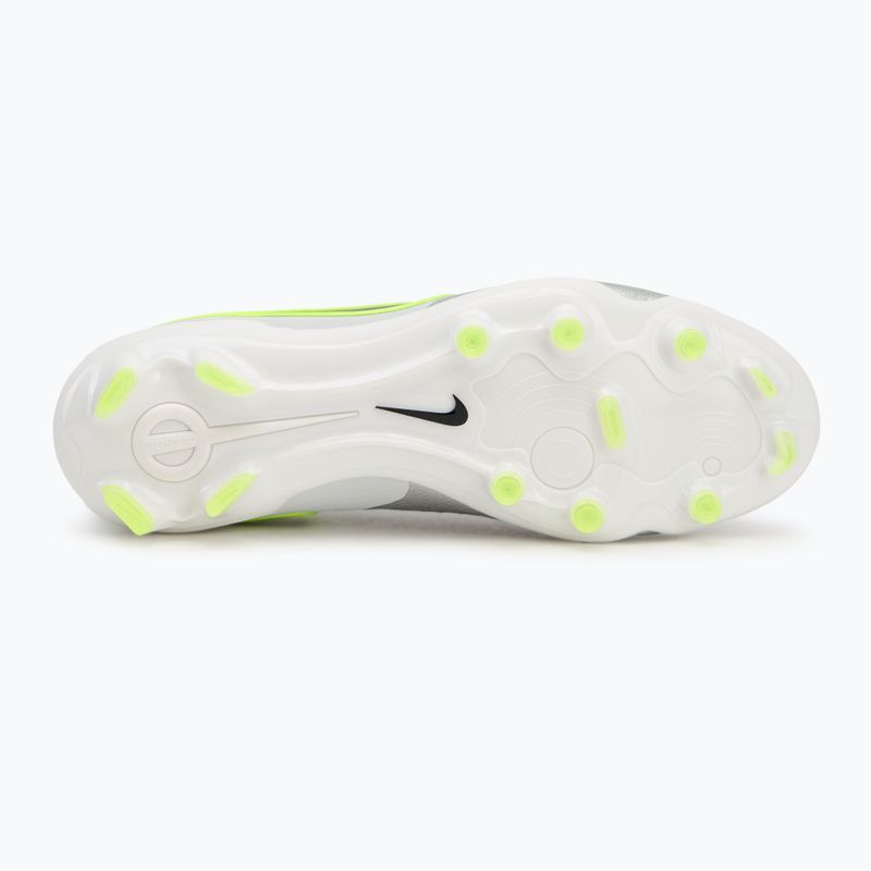 Încălțăminte de fotbal pentru bărbați Nike Tiempo Legend 10 Pro FG metallic silver/volt/black 4