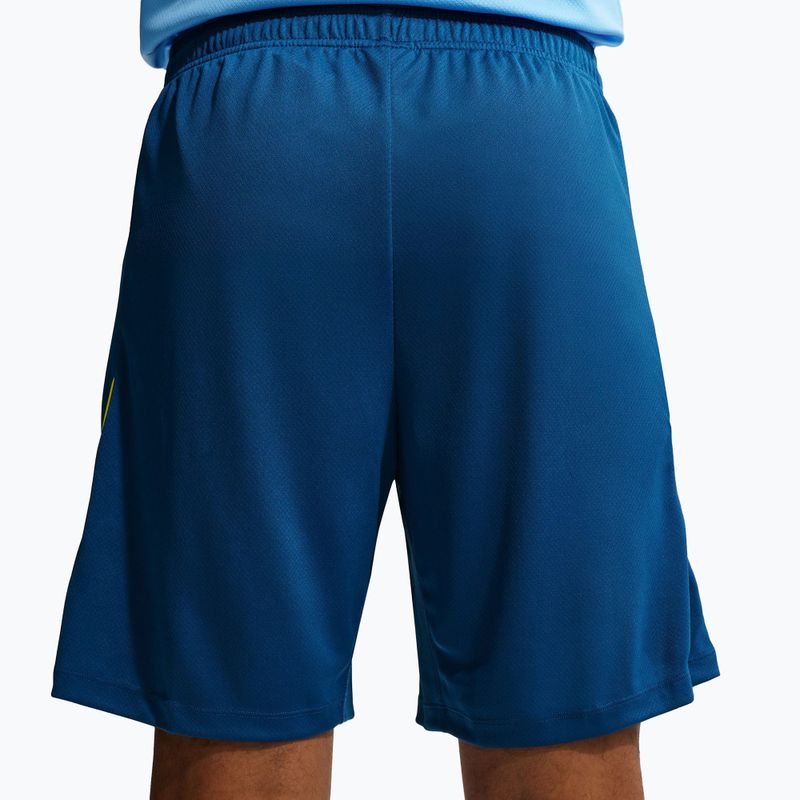 Pantaloni scurți de fotbal pentru bărbați Nike FC Barcelona Strike SE gym blue/opti yellow/opti yellow 3
