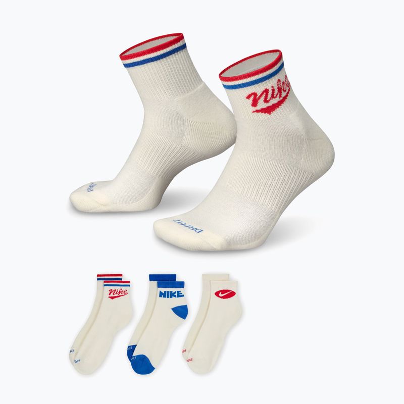 Șosete pentru bărbați Nike Everyday Plus Ankle 3 perechi multi-color/901 3