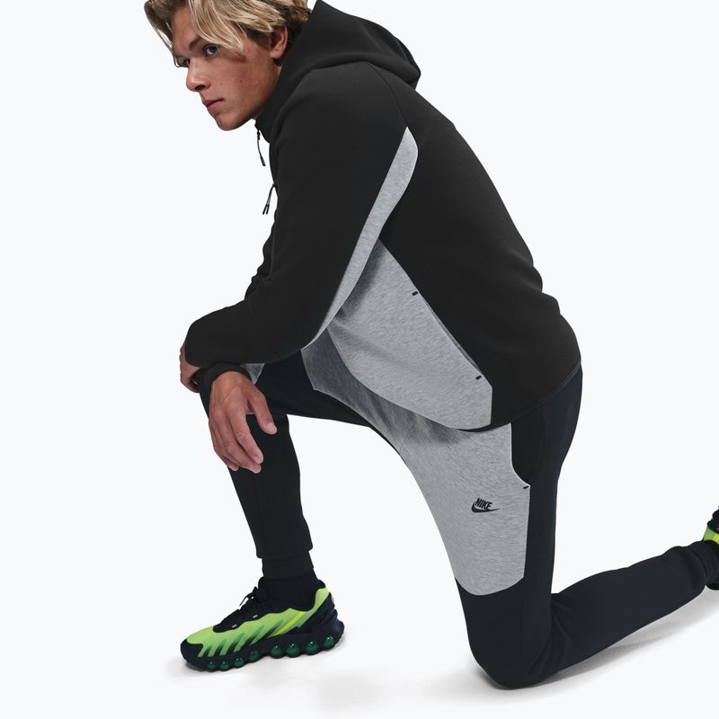 Pantaloni pentru bărbați Nike Tech Joggers black/dark grey heather/black 5