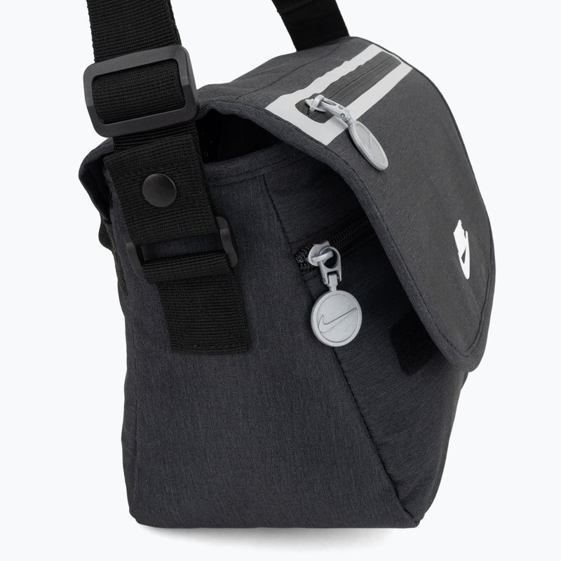 Geantă de prânz Nike Futura Messenger Lunch 7,5 l black 5