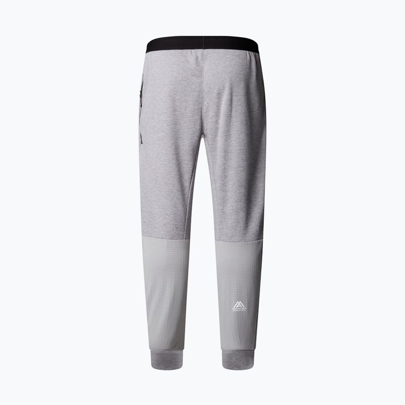 Pantaloni bărbați The North Face Mountain Athletics Fleece gri deschis melanj/gri meld 2