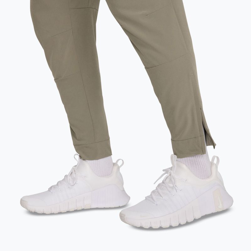 Pantaloni pentru bărbați Nike Unlimited Dri-Fit Zippered Cuff light army/black/light army 6