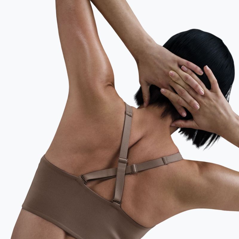 Sutien de antrenament Nike Alate Medium Support Longline mink brown/white 7