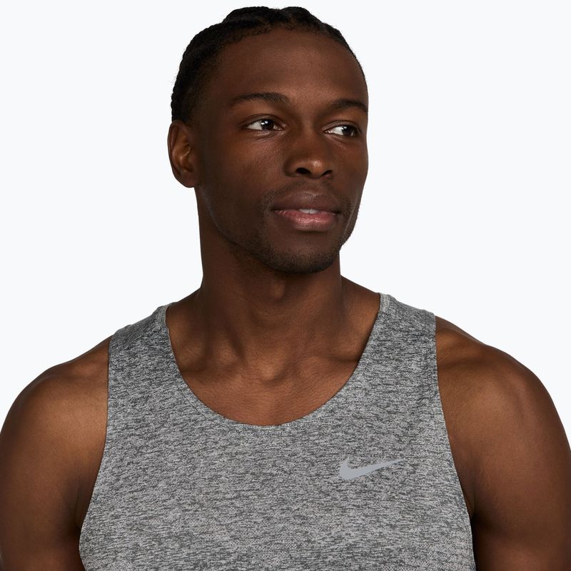 Tricou de alergare pentru bărbați Nike Stride Dri-Fit ADV smoke grey/heather 4