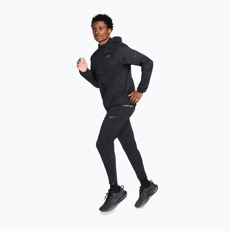 Pantaloni de alergare pentru bărbați Nike Stride Dri-Fit Woven black 2