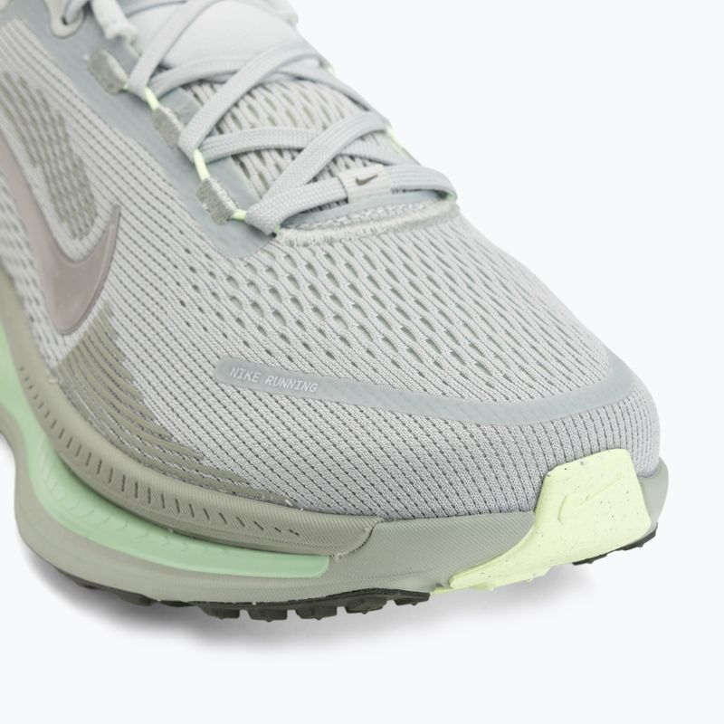 Încălțăminte de alergare pentru bărbați Nike Vomero 18 light silver/barely volt/college grey 7