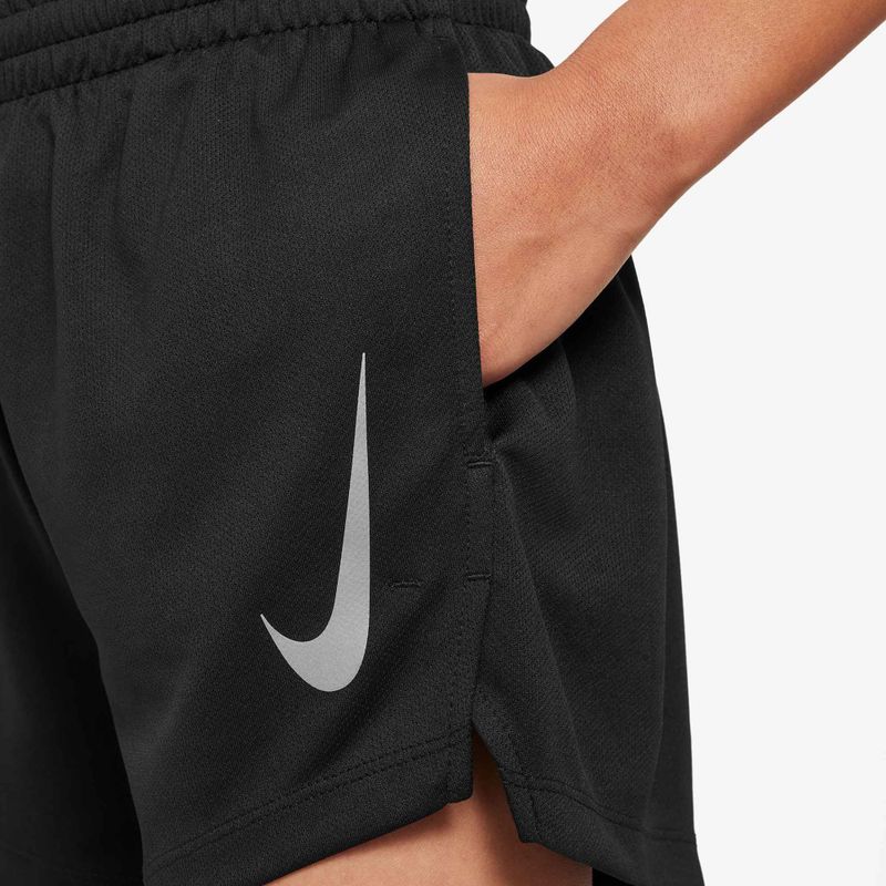 Pantaloni scurți de antrenament pentru copii Nike Multi Dri-FIT black/black 6